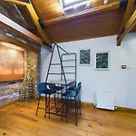 Characterful 2 Bedroom Flat In Belfast