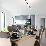 Luxury Apt 5 Min To Belfast Centre