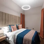 The Boat Penthouse