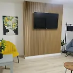 Lemon Apartment