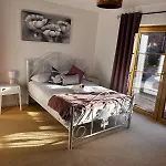 Forest Grove Apartment