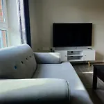 Central Apartment In Belfast City Centre