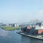 Exclusive High-Floor Apartment With Breathtaking Titanic & Waterfront Views Sleeps 6
