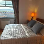 Bright Characterful 2-Bed Apt Ormeau Road
