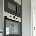 2 Bedroom Apartment Belfast City Center