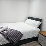 2 Bedroom City Centre Apartment With Terrace