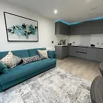 Gorgeous - 2Br - City Centre Apt
