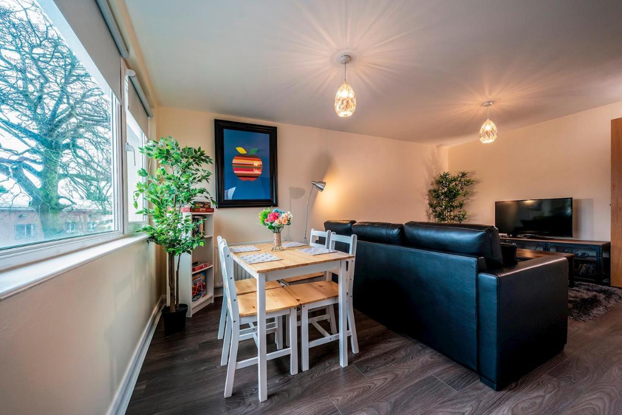 Apartment 1 Bd In Historical W Close To Centre