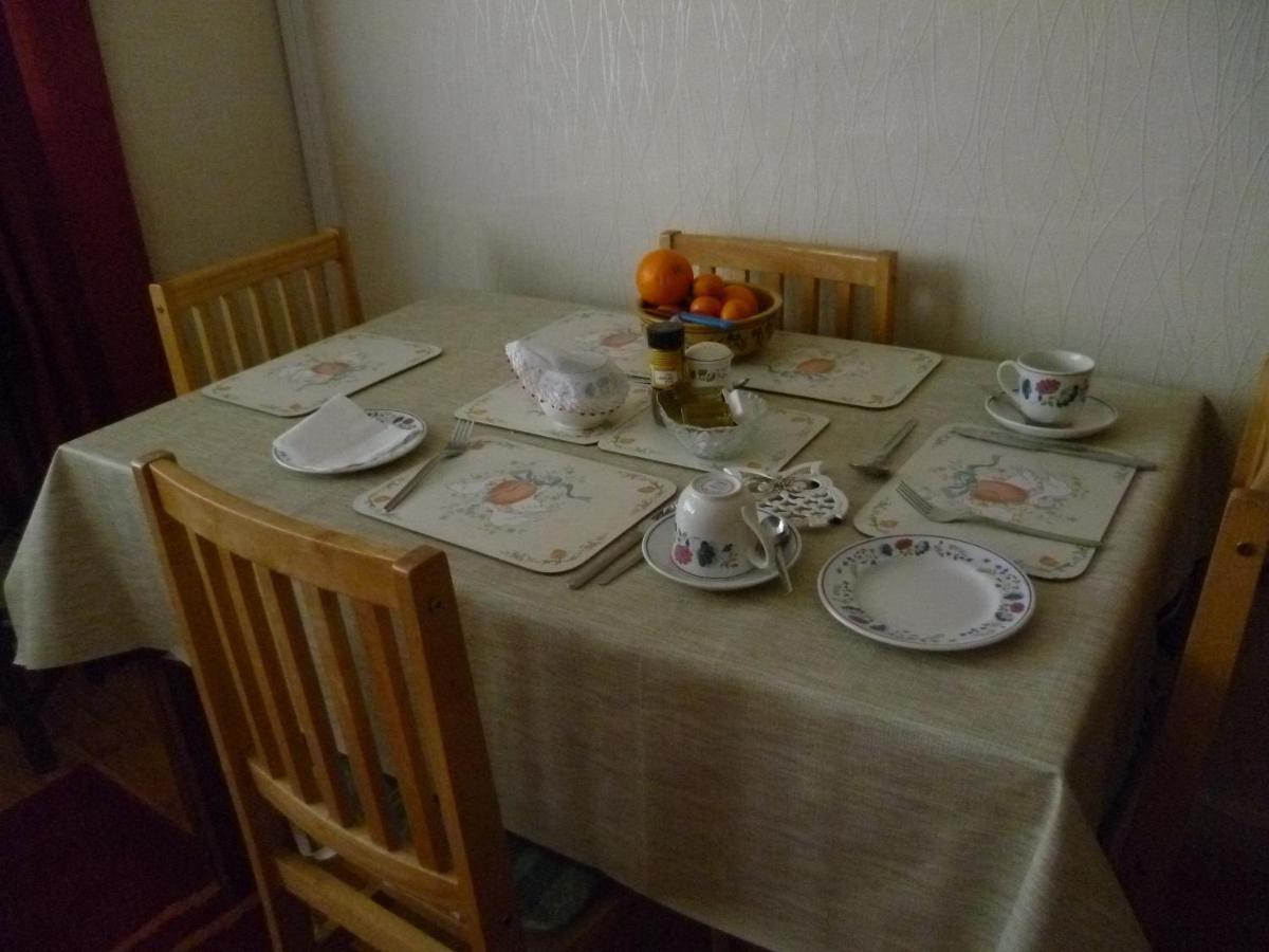 Comfy Wee House Bed & Breakfast