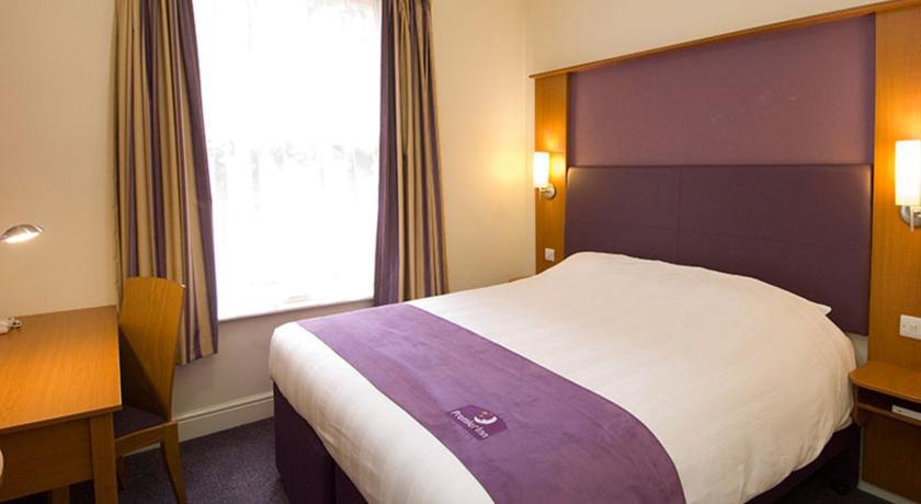 Premier Centre - Alfred Street Hotel 3*
