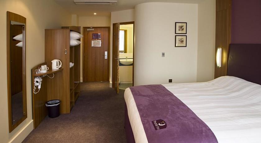 Premier Centre - Alfred Street Hotel