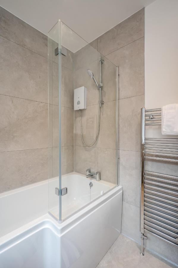 Central Apartments: Georgian House Apartment Belfast