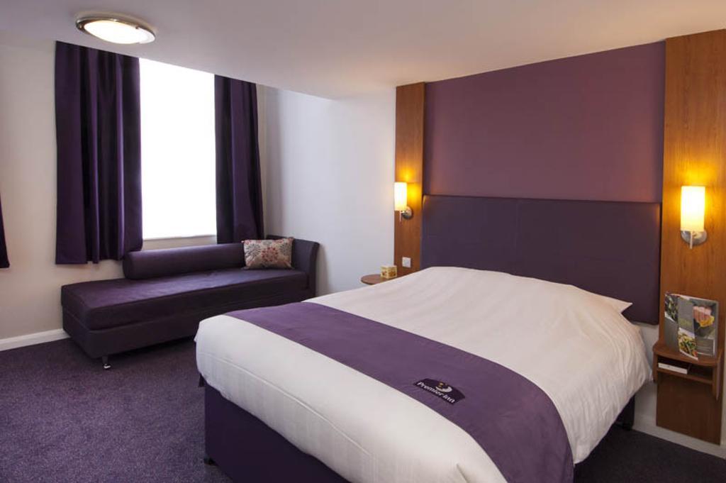 Premier Centre - Alfred Street 3* Belfast