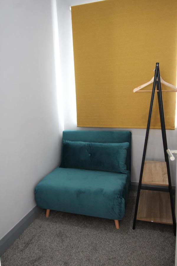 Anjore House - Modern House In Apartment Belfast
