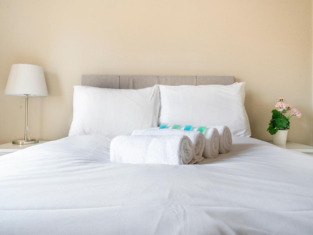 Pass The Keys Stunning 2br Apt In Fab Location With Top Amenities Apartment *