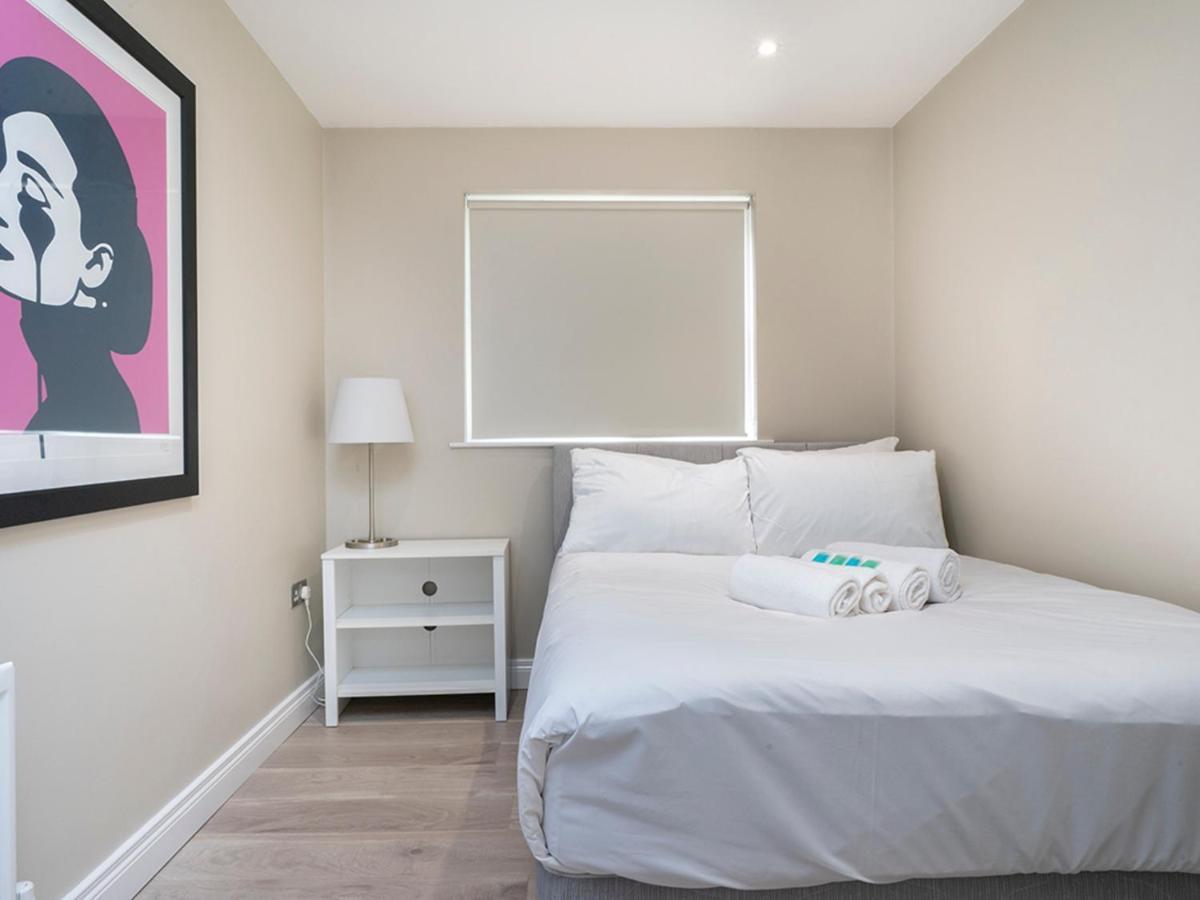Pass The Keys Stunning 2br Apt In Fab Location With Top Amenities Belfast