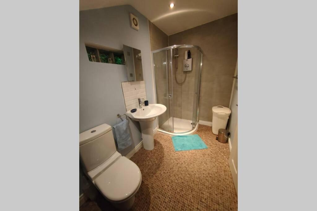 Apartment Bt 9 Granny Flat & Walled Garden *