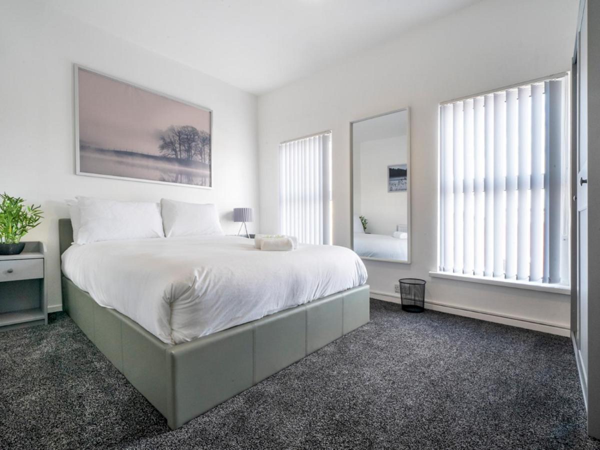 Holiday home Pass The Keys Mccracken's Townhouse - 10 Min Walk To Centre Belfast