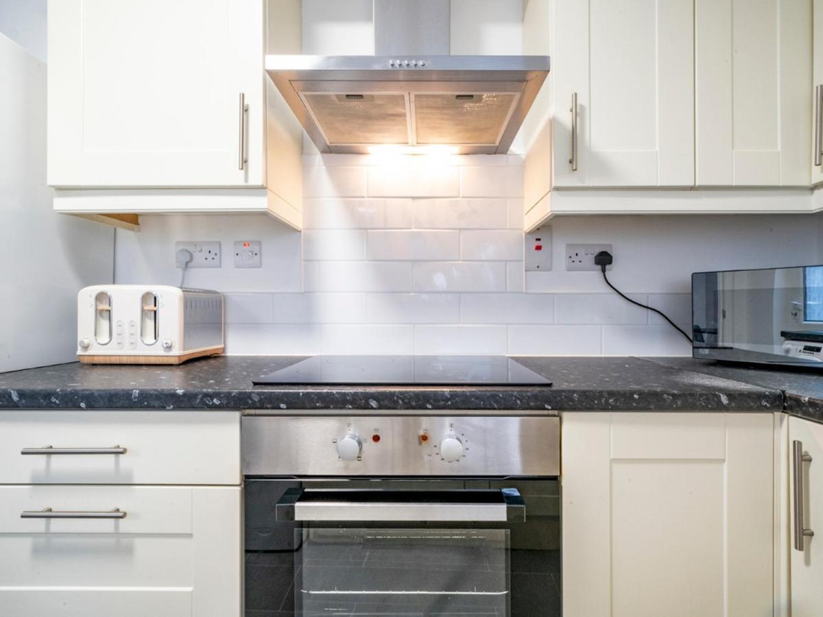 Holiday home Pass The Keys Mccracken's Townhouse - 10 Min Walk To Centre Belfast