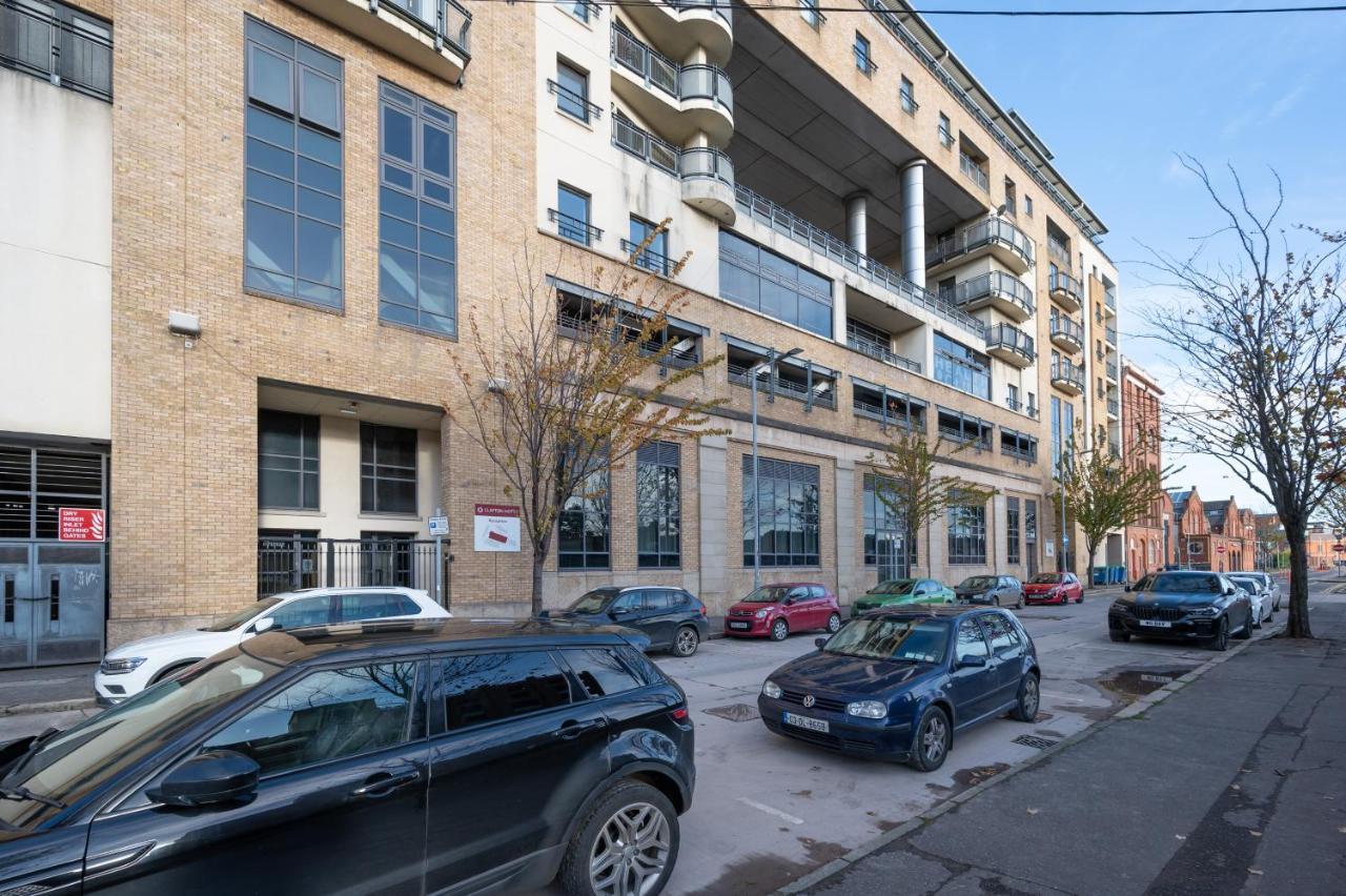 Apartment Apartments: Park Avenue *