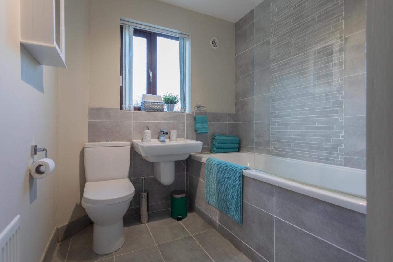 New Modern Centre Apartment