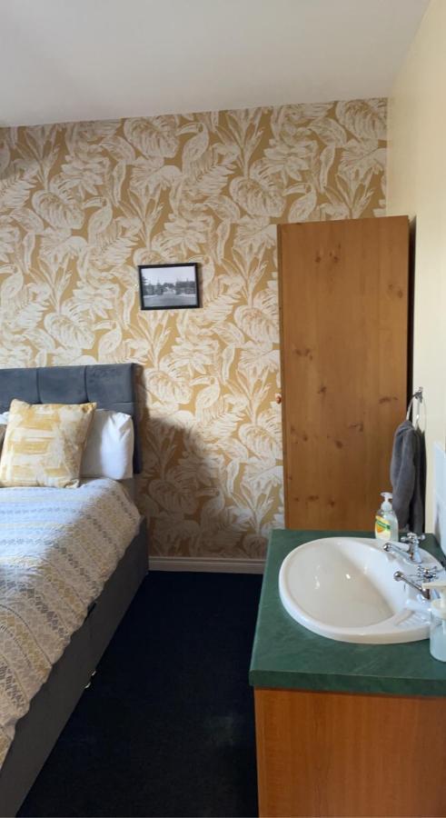 Guest house Lwr Ormeau