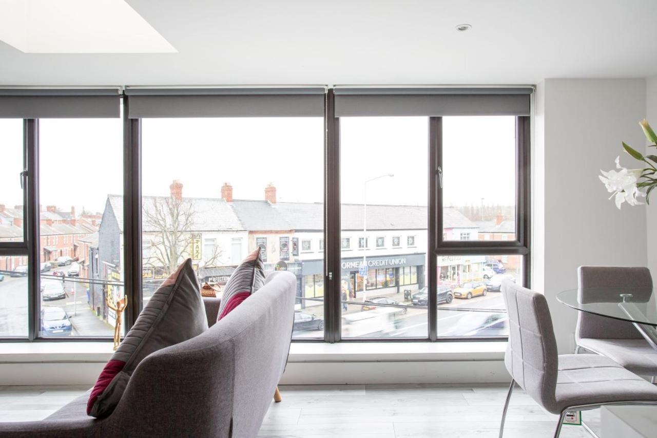 Fabulous Penthouse, Brilliant Location, Sleeps 6! Belfast