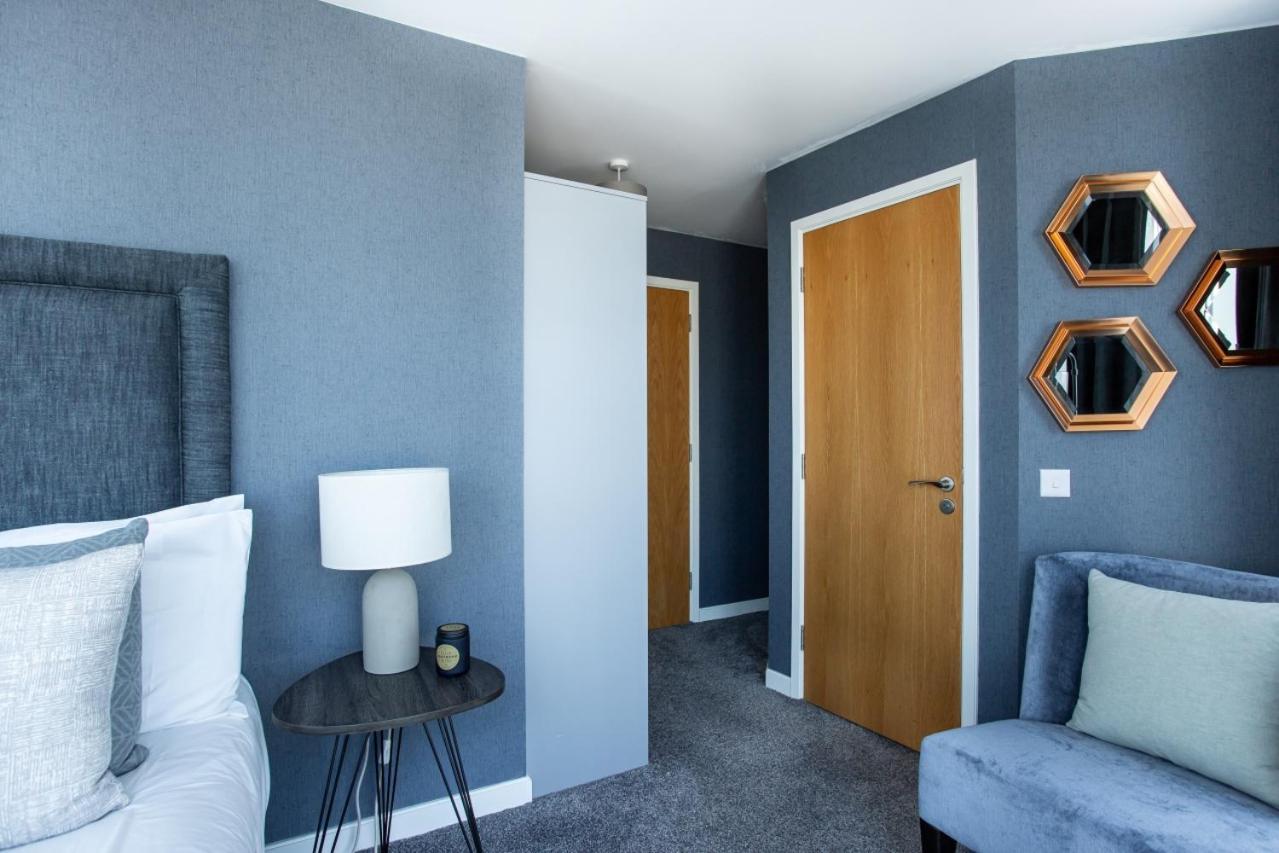 Best City Views, Sleeps 6, Fabulous Interiors *