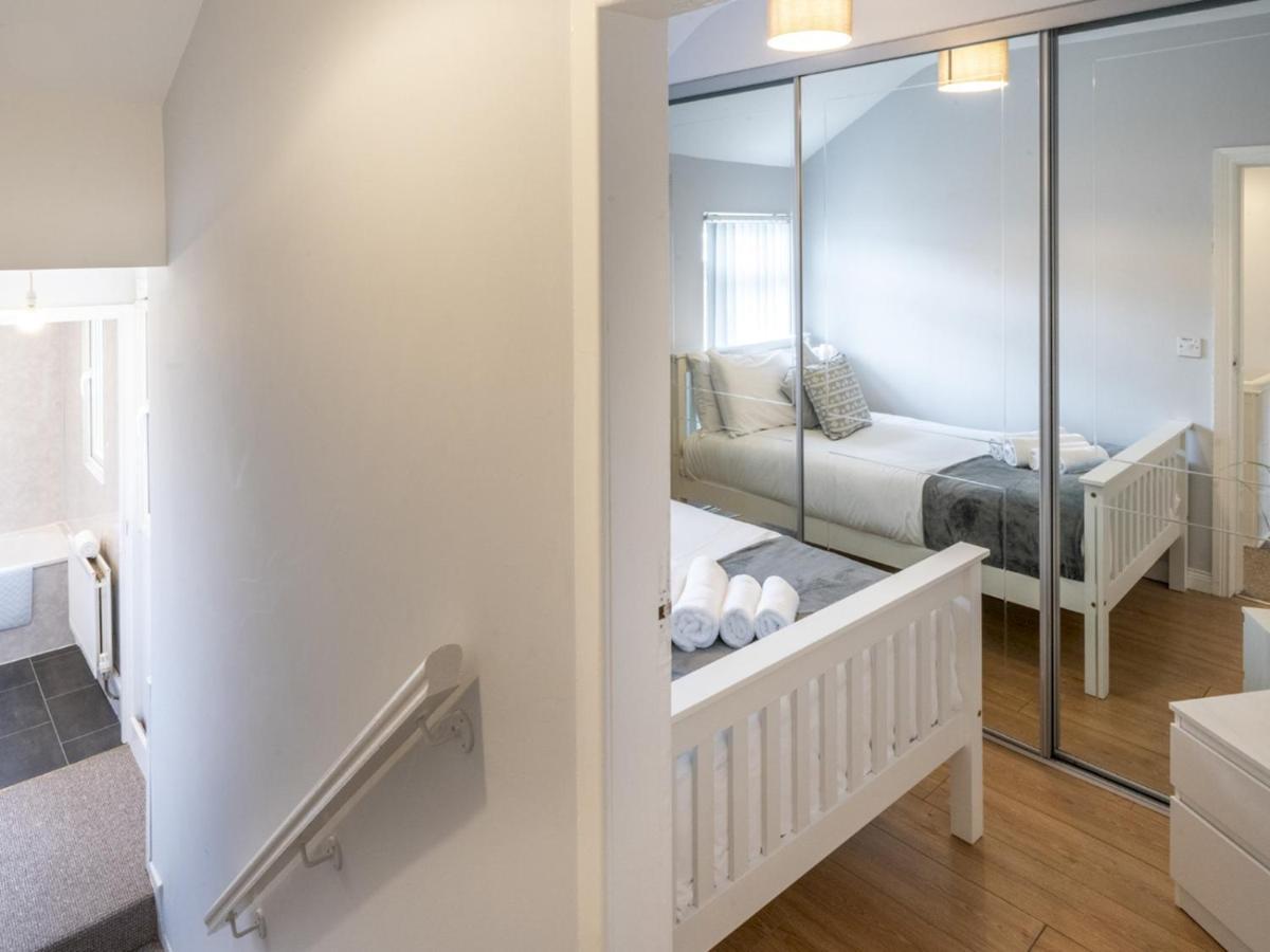 Holiday home Pass The Keys Fab 2br Centre Local Feel *