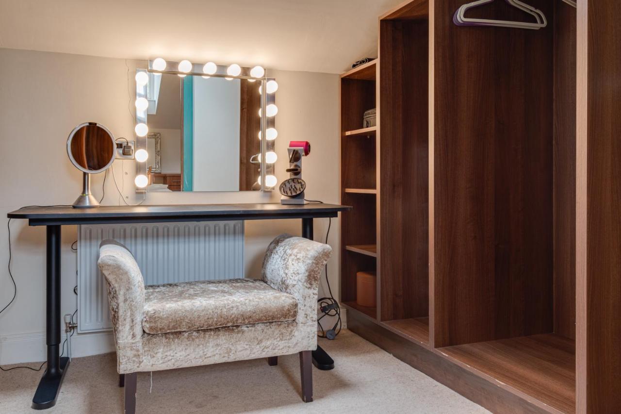 Modern, Luxury Suites With Private Bathrooms Close To Centre * Belfast
