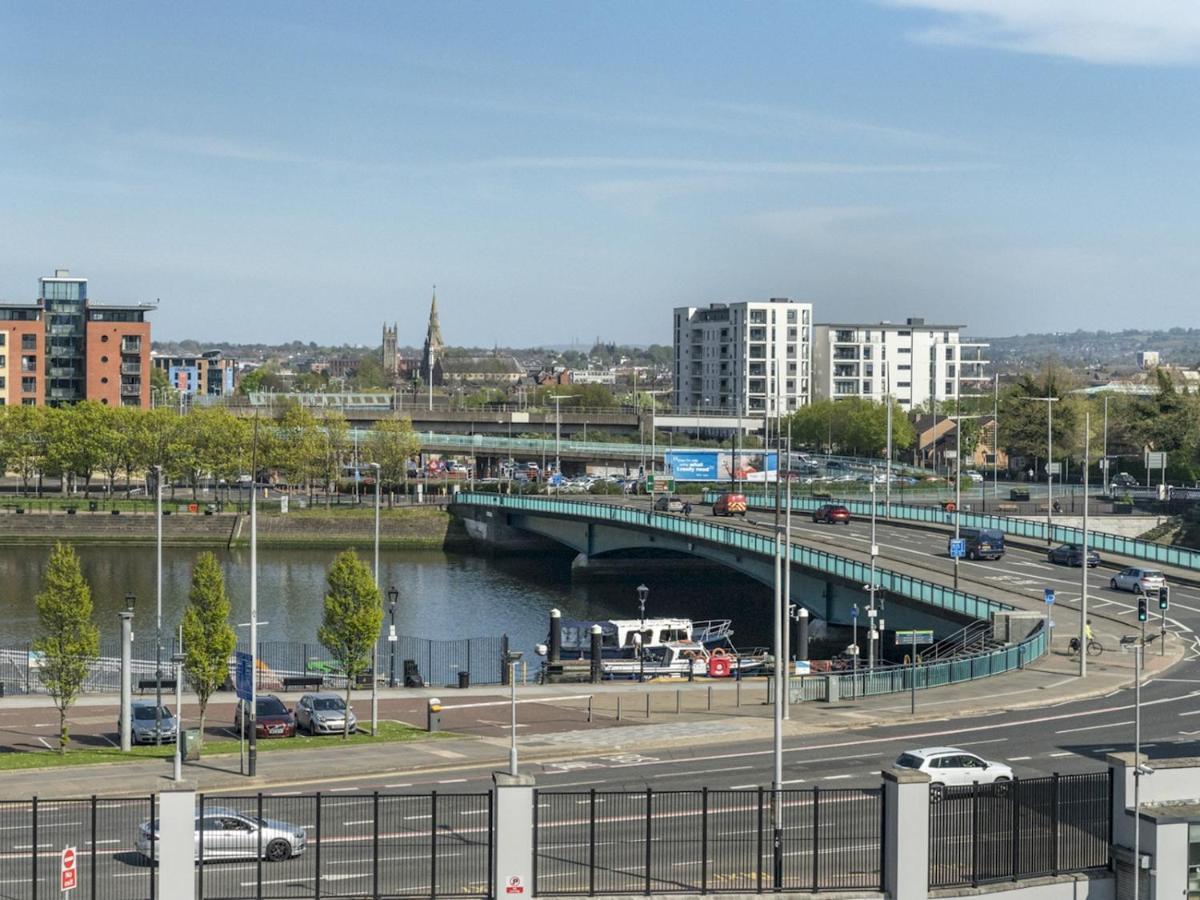 Apartment Pass The Keys Stunning 1br In No 1 Location With Free Parking