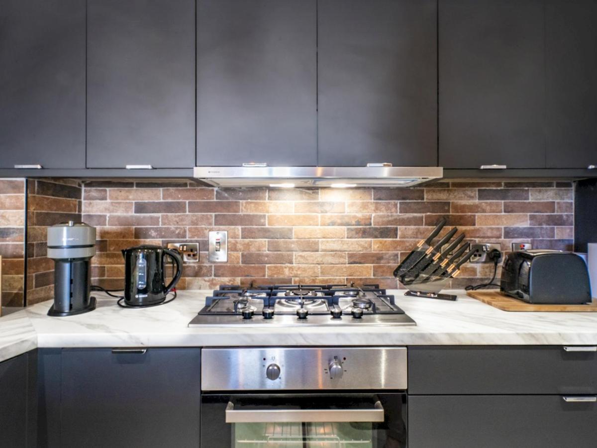 Pass The Keys Stunning 1br In No 1 Location With Free Parking Apartment