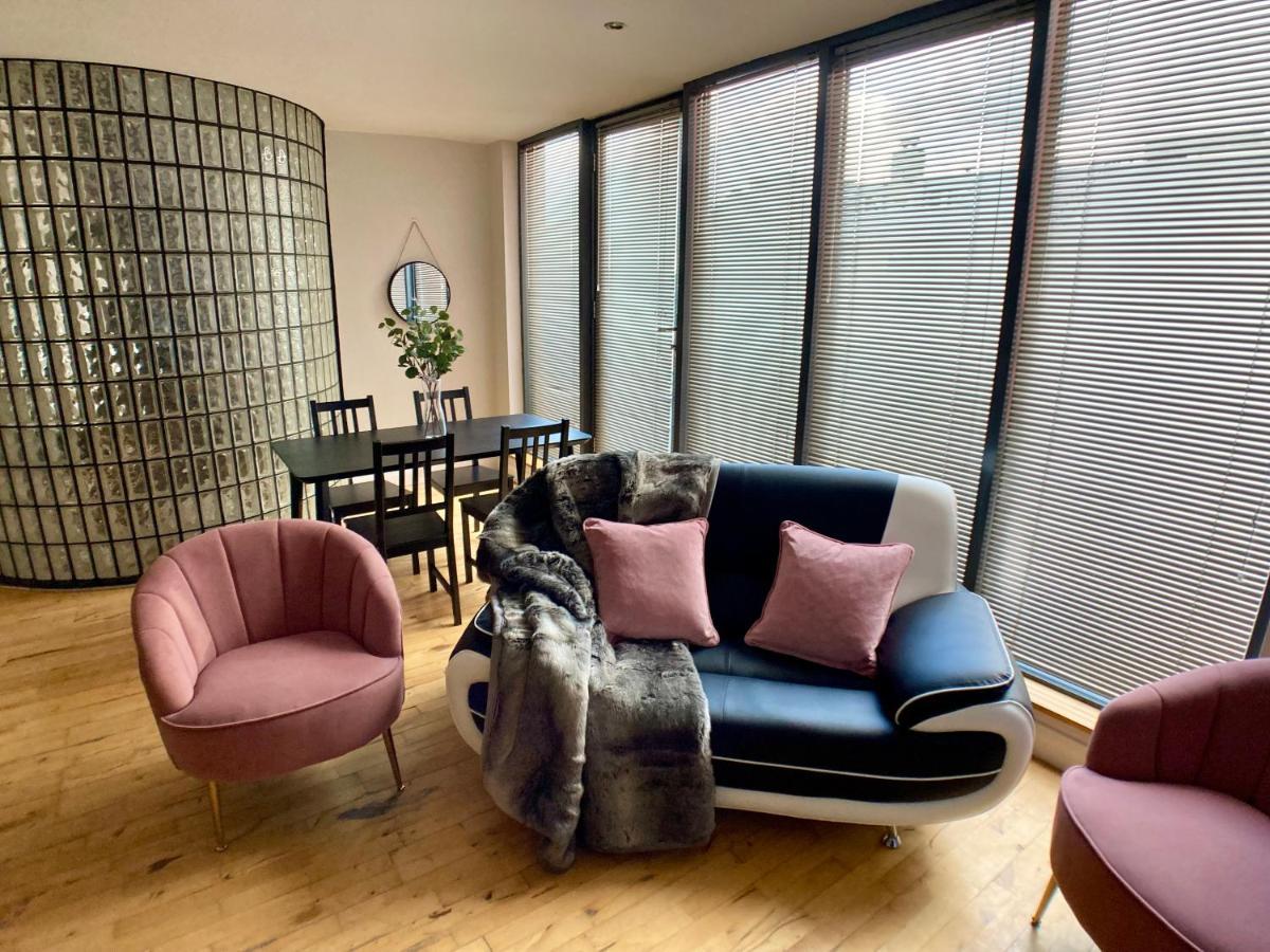 Linen Quarter Apartment