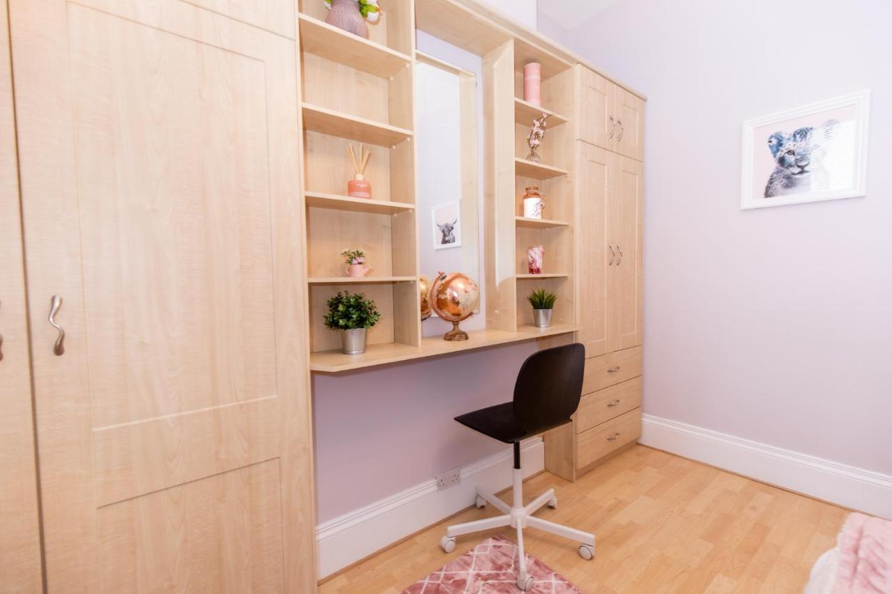So-lux Guest house Belfast