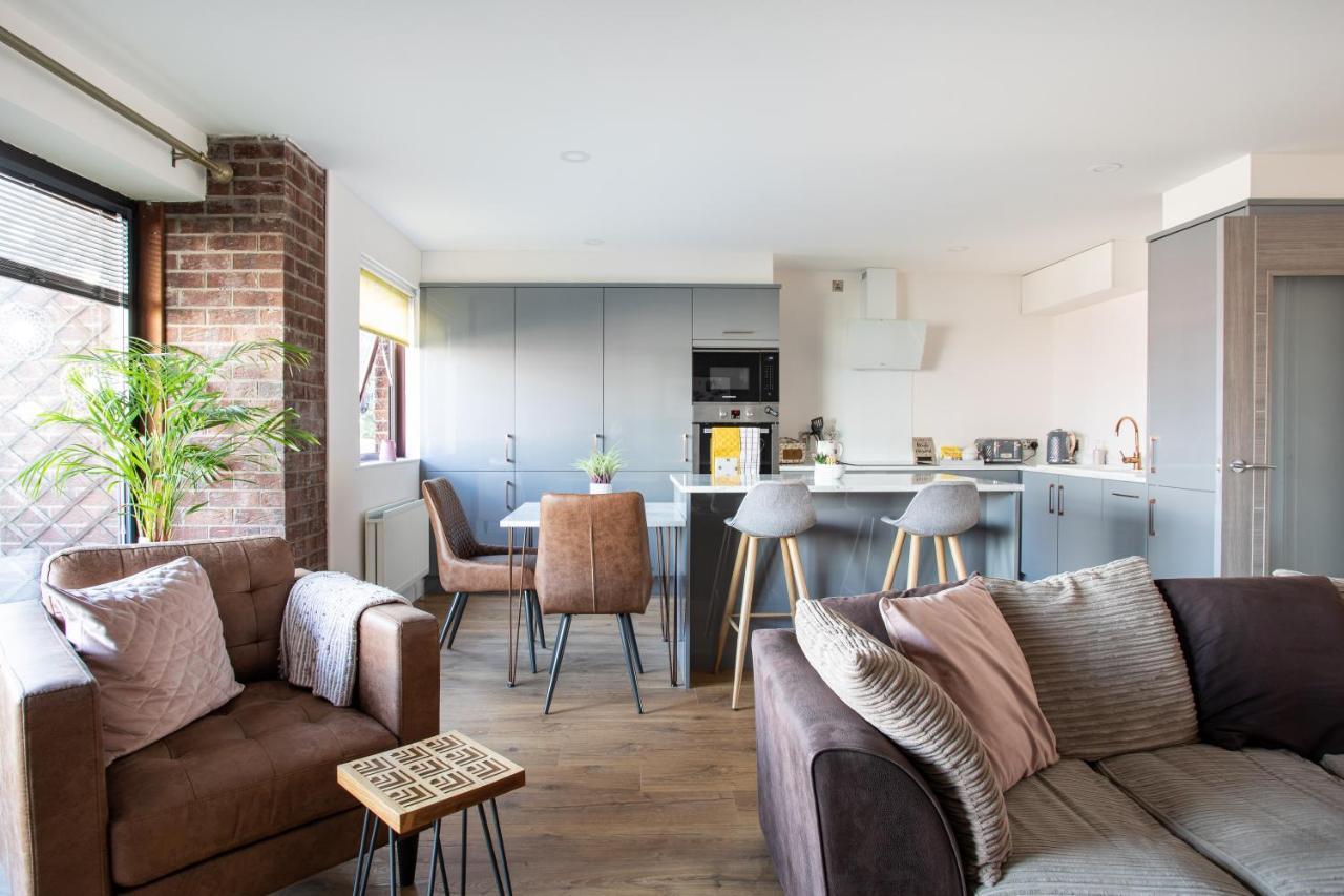 New Lisburn Road - Free Parking * Belfast