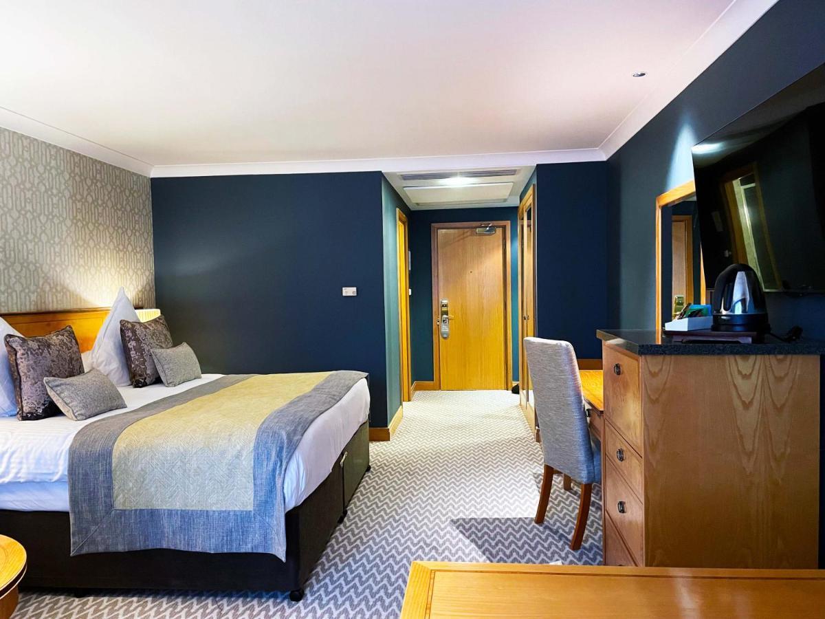 Europa 4* Belfast
