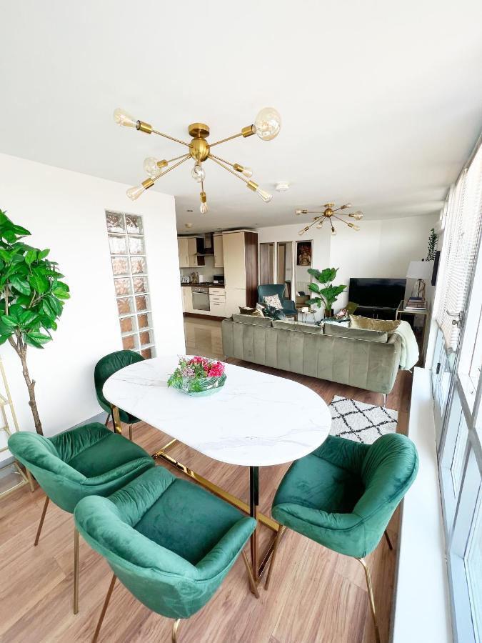 Luxury Apartment
