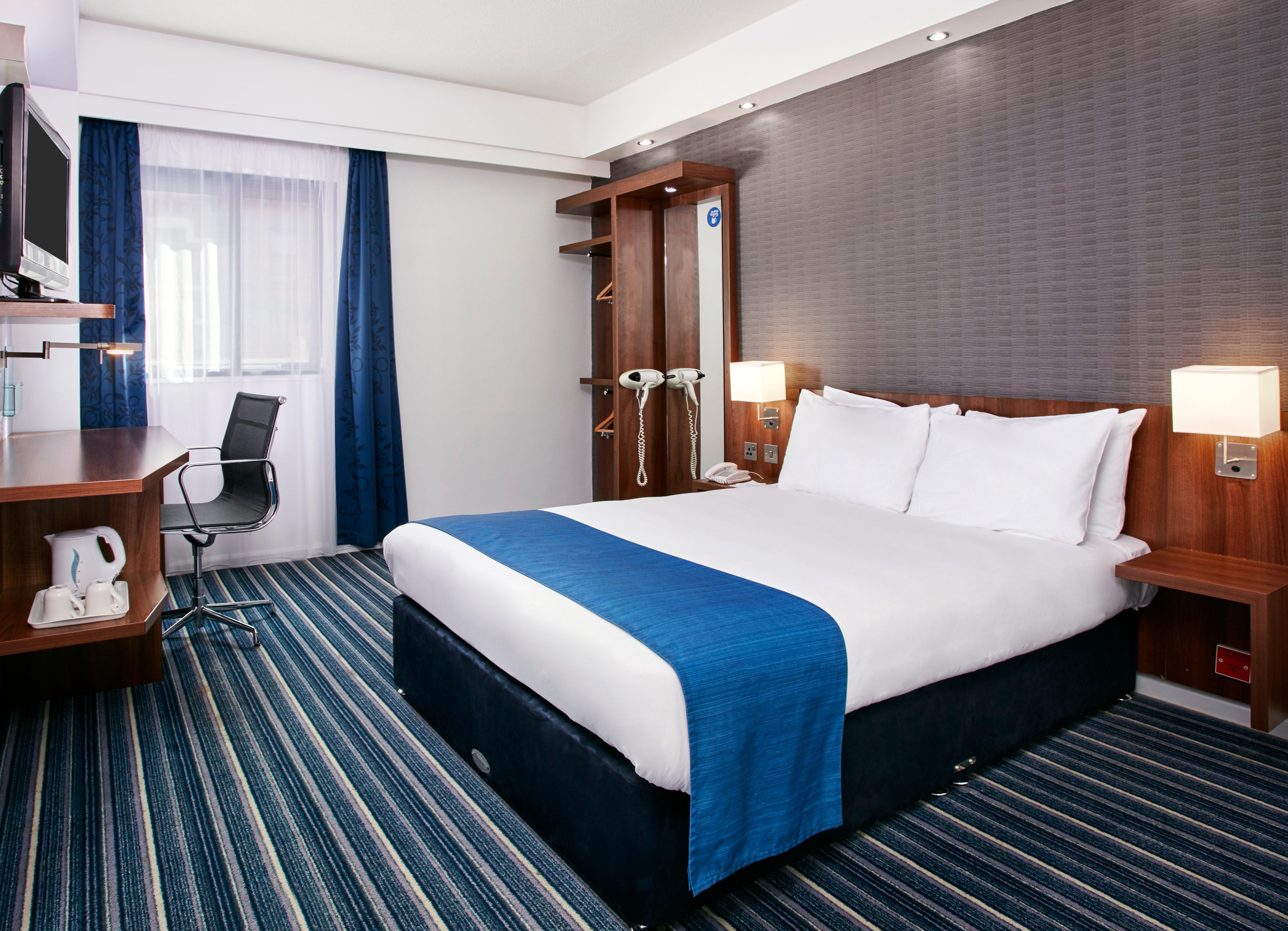 Express By Ihg Hotel