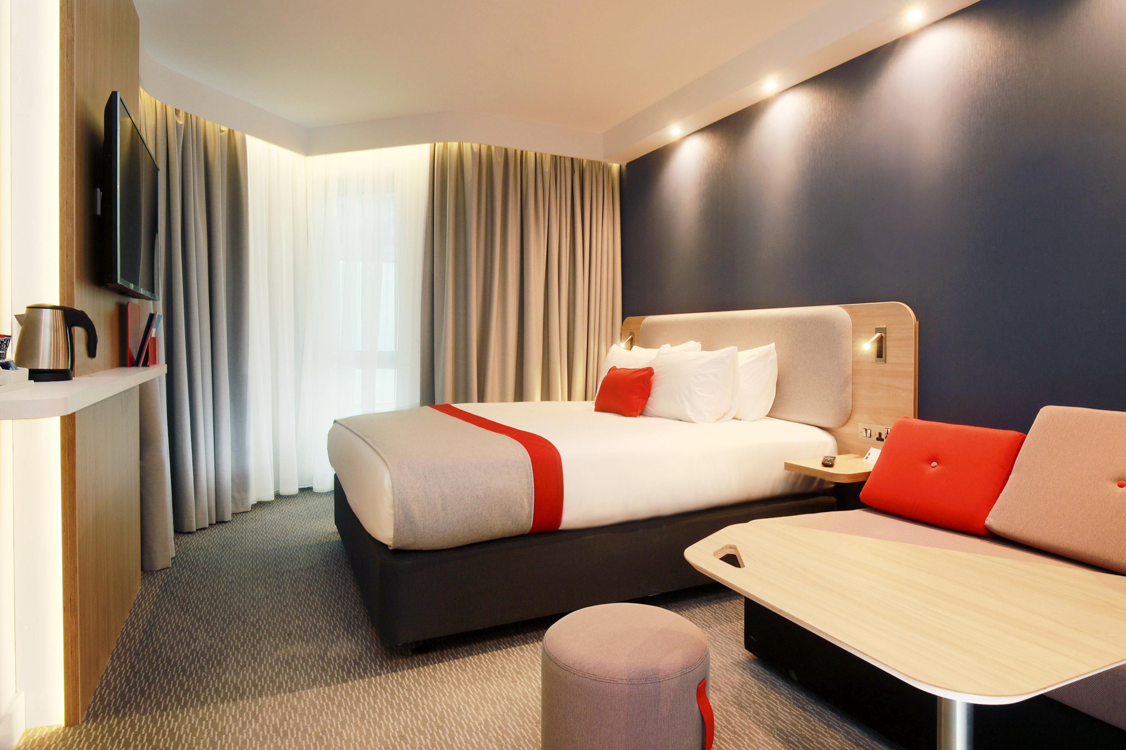 Express By Ihg 3*