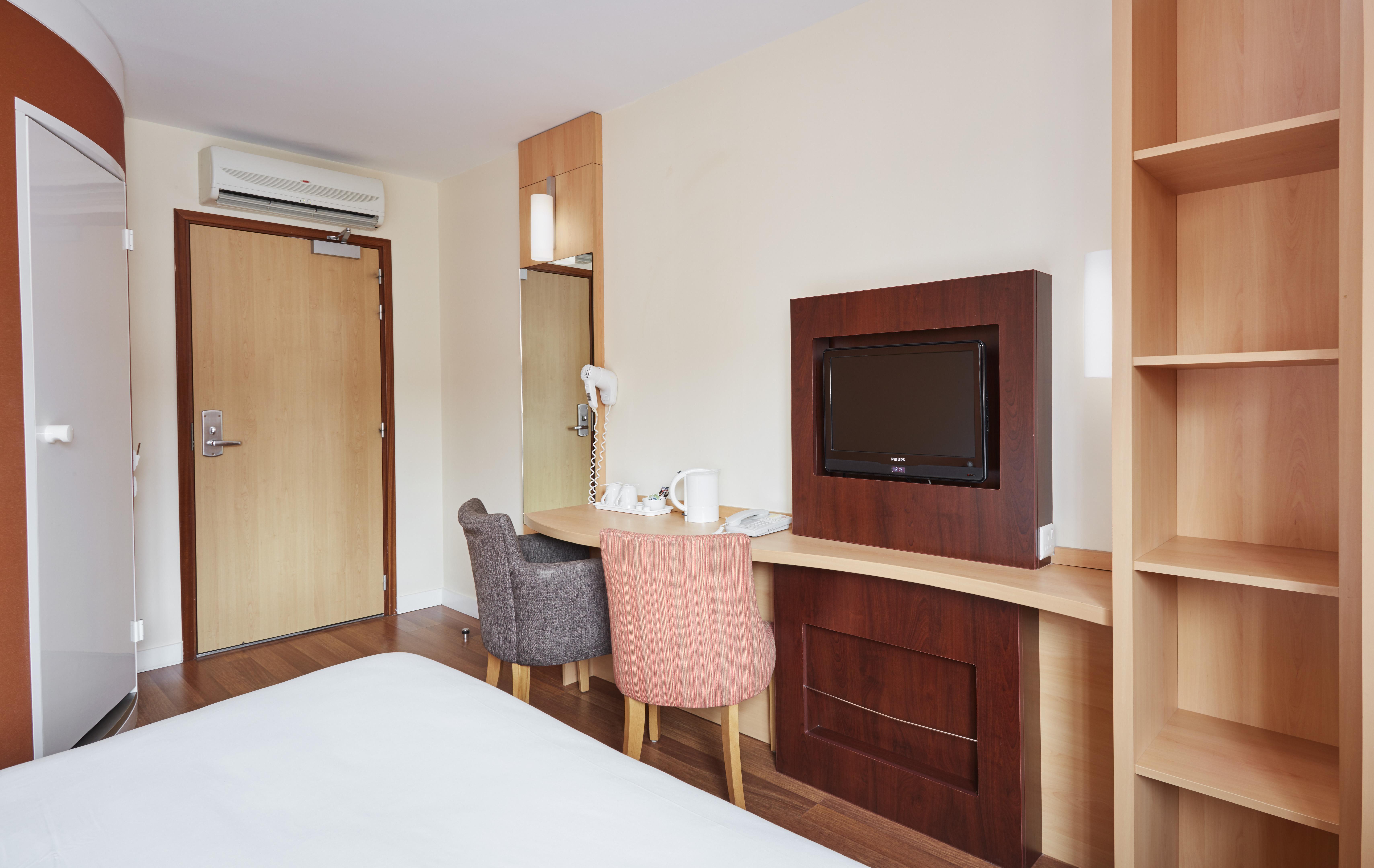 Ibis Centre Belfast