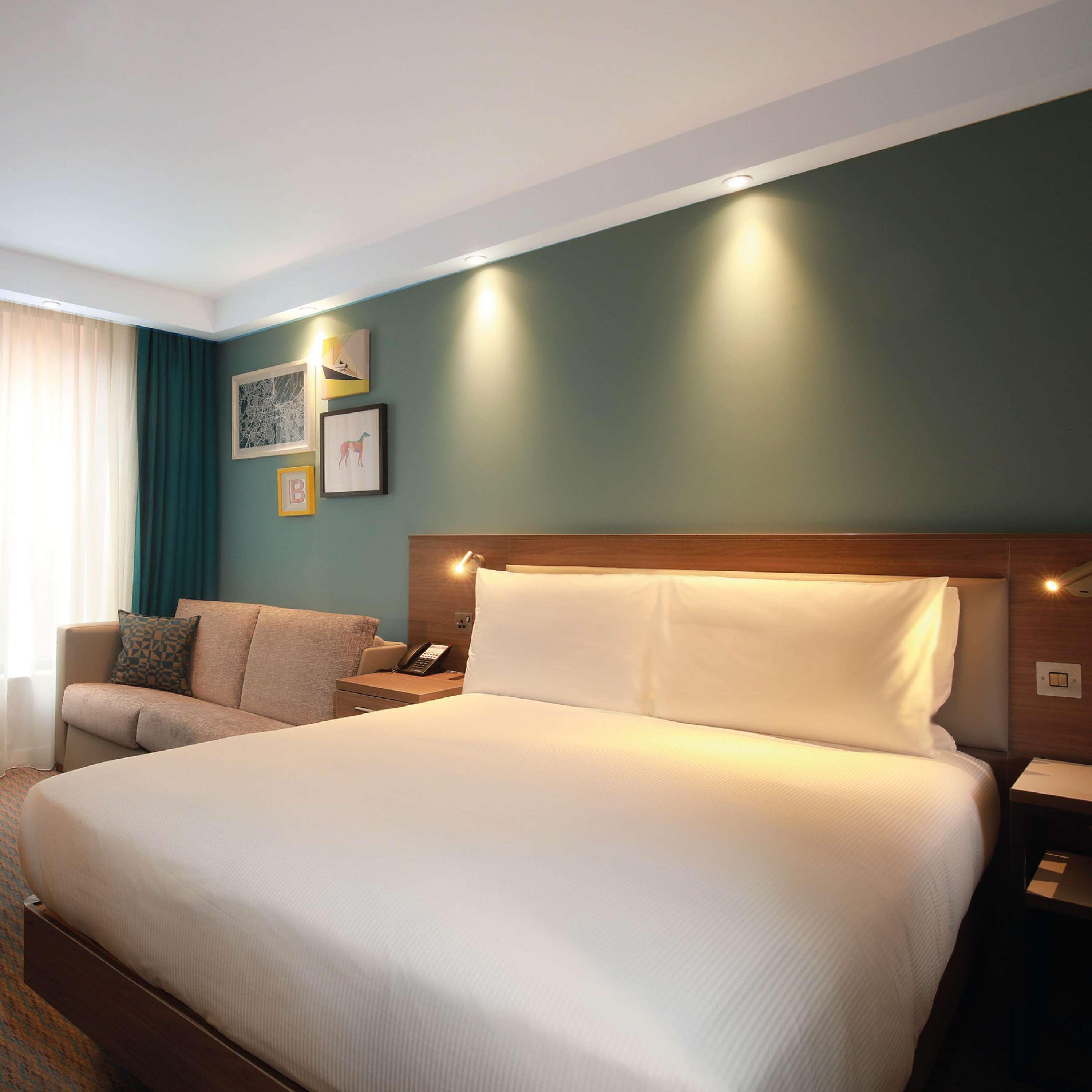 Hampton By Hilton Centre 4*