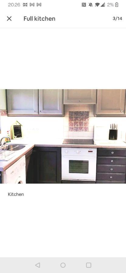 Beautiful Shabby Chic 3 Bed, Garden, Smarttv, Wifi Holiday home Belfast