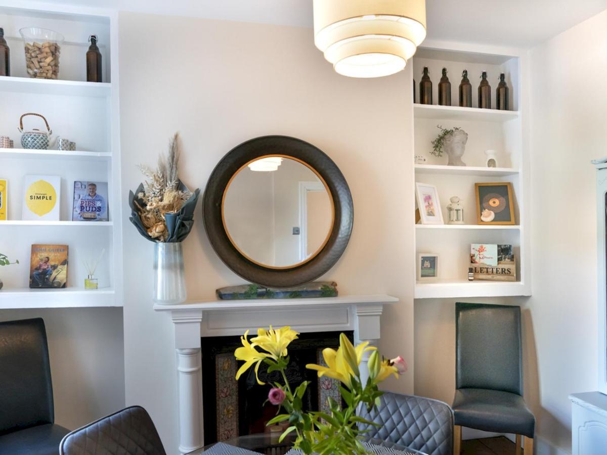 Pass The Keys Wonderful 3br Townhouse Top Location Cafes * Belfast