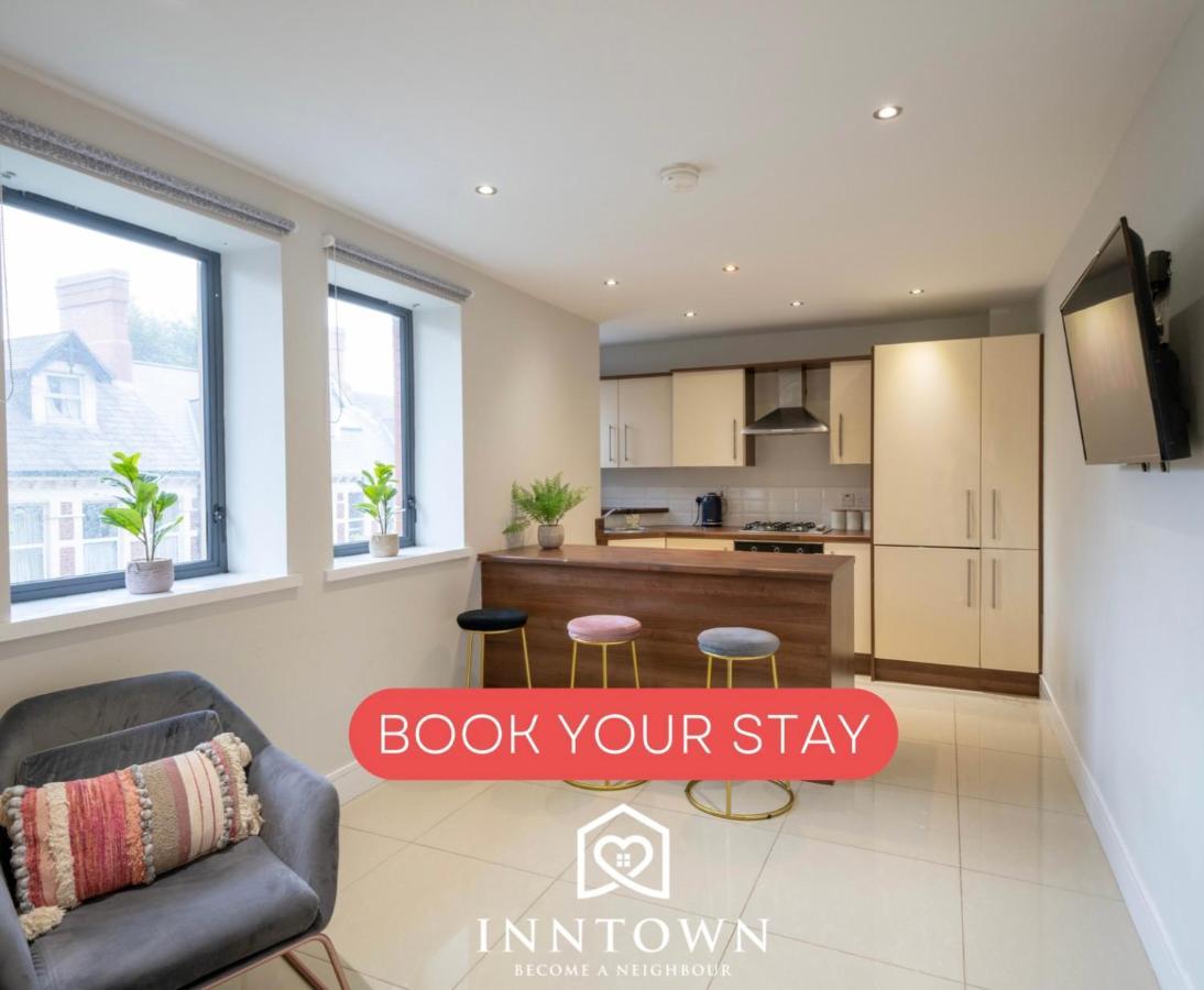 Family Sleeps 6 In Botanic Queens Area Apartment *