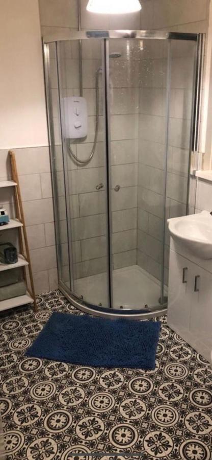 Lovely Ground Floor With Easy Parking. * Belfast