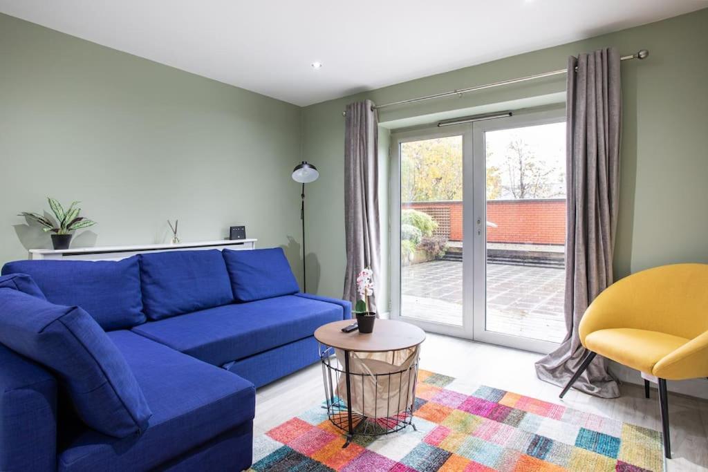 Apartment Fabulous Modern Luxury Sleeps 6- Parking Belfast