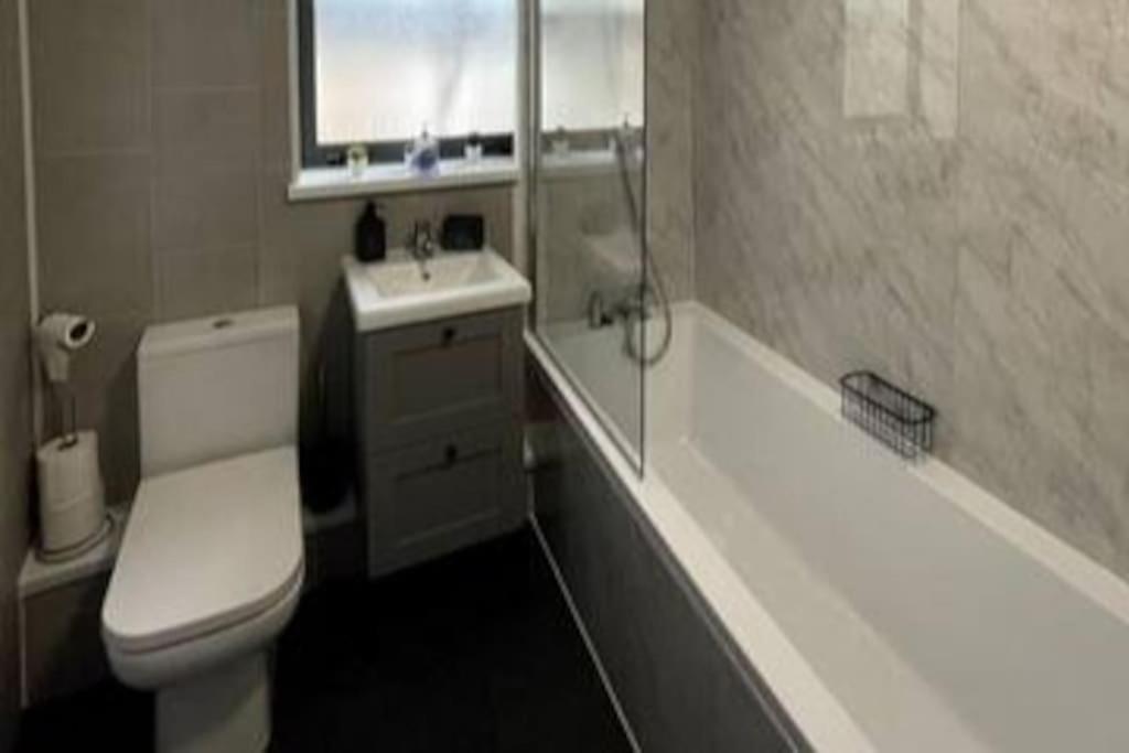 Riverside Flat In Belfast