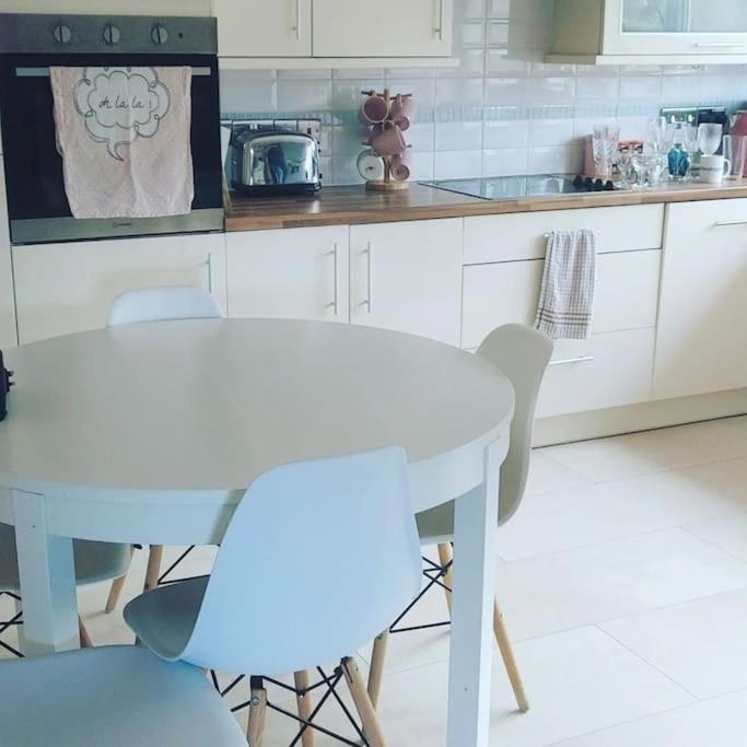 Bellevue - Comfortable With Amazing Views Holiday home *