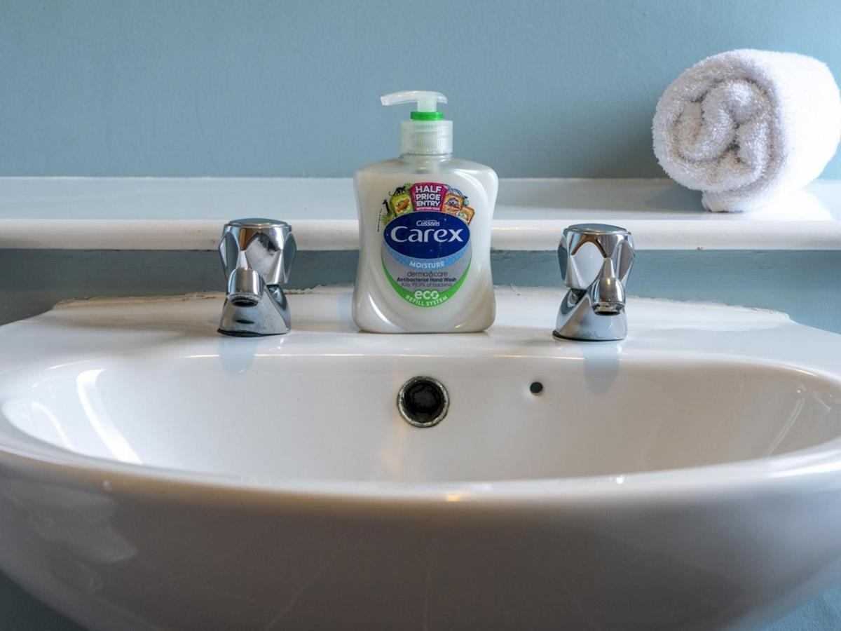 Pass The Keys Lovely 4br W Garden 7 Min From Centre Belfast