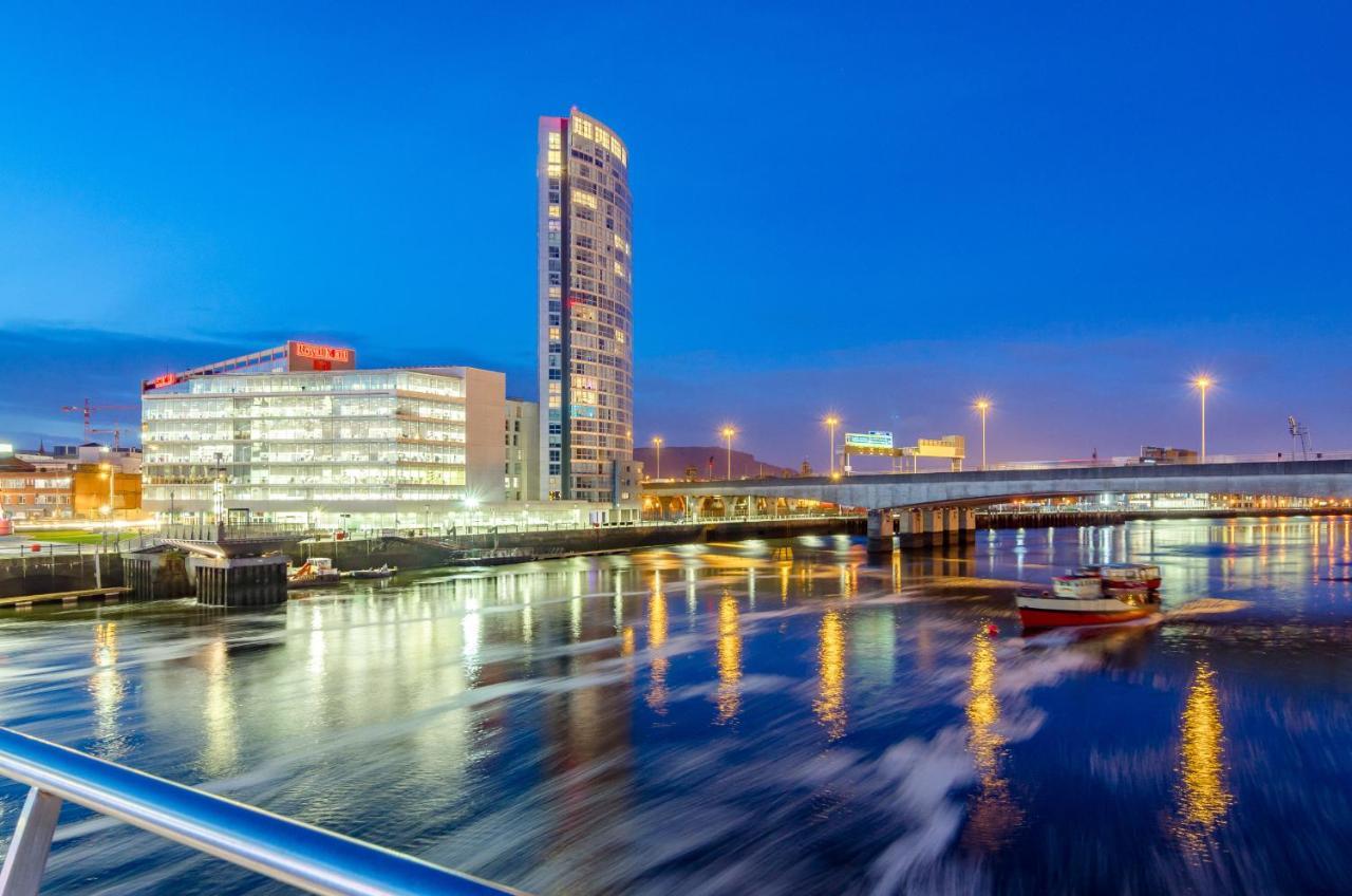 Apartment Entire With Sea View In Prime Location Belfast